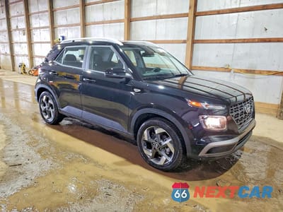 Czwarte zdjęcie samochodu z boku: 2025 HYUNDAI VENUE SEL VIN:KMHRC8A32SU357953 - miniatura