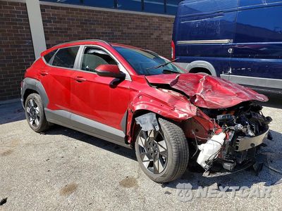 Czwarte zdjęcie samochodu z boku: 2025 HYUNDAI KONA SEL VIN:KM8HB3AB0SU307433 - miniatura