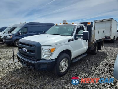 2011 FORD F350 SUPER DUTY 1FDRF3E61BEA30937 - główne zdjęcie licytacji z USA - miniatura