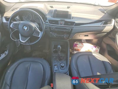 Zdjęcie 8 z 13 samochodu: 2018 BMW X1 XDRIVE28I VIN:WBXHT3C37J5F88104 - miniatura