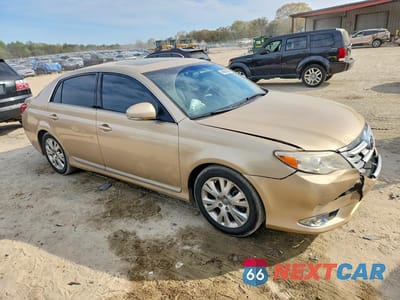Czwarte zdjęcie samochodu z boku: 2011 TOYOTA AVALON BASE VIN:4T1BK3DB2BU396259 - miniatura