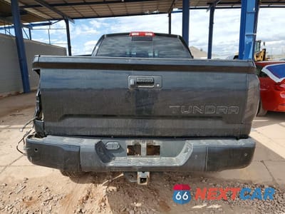 Zdjęcie 6 z 11 samochodu: 2018 TOYOTA TUNDRA SR5 VIN:5TFUY5F11JX718463 - miniatura