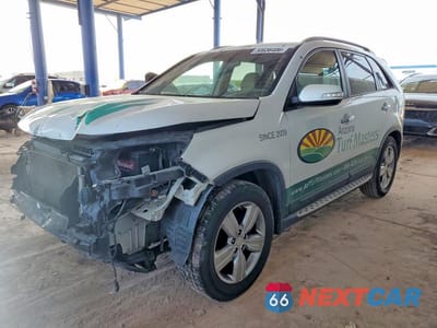 2013 KIA SORENTO EX 5XYKU3A20DG317887 - główne zdjęcie licytacji z USA - miniatura