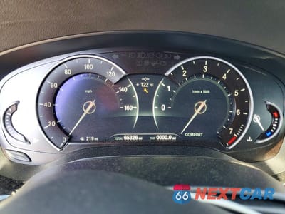 Zdjęcie 9 z 12 samochodu: 2019 BMW 540 I VIN:WBAJE5C59KWW18683 - miniatura