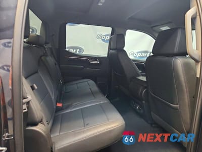 Zdjęcie 10 z 11 samochodu: 2026 GMC SIERRA C1500 SLT VIN:1GTPHDED4TZ240601 - miniatura