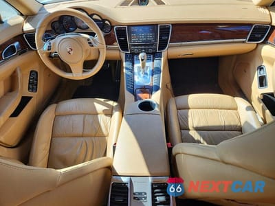 Zdjęcie 8 z 11 samochodu: 2011 PORSCHE PANAMERA S VIN:WP0AB2A73BL060765 - miniatura