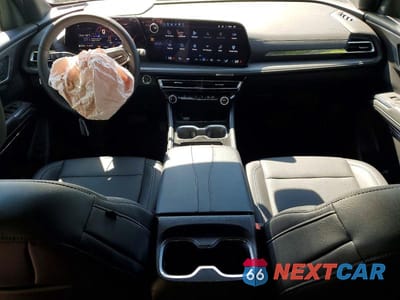 Zdjęcie 8 z 13 samochodu: 2026 CHEV TRAVERSE VIN:1GNEVGKSXTJ128623 - miniatura