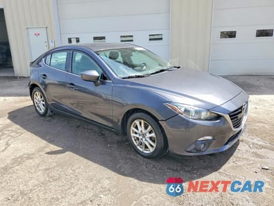 Czwarte zdjęcie samochodu z boku: 2015 MAZDA 3 GRAND TOURING VIN:3MZBM1W70FM224377 - miniatura