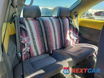 Zdjęcie 10 z 12 samochodu: 2004 VOLKSWAGEN NEW BEETLE GL TDI VIN:3VWBR31CX4M416467 - miniatura