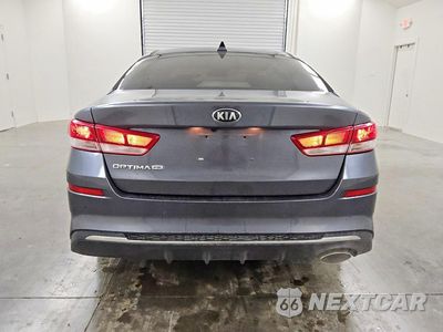 Zdjęcie 6 z 13 samochodu: 2020 KIA OPTIMA LX VIN:5XXGT4L39LG430258 - miniatura