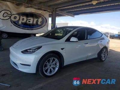 2021 TESLA MODEL Y 5YJYGAEE8MF252014 - główne zdjęcie licytacji z USA - miniatura