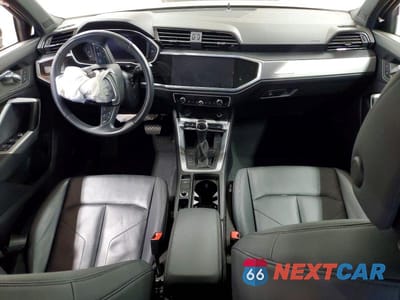 Zdjęcie 8 z 13 samochodu: 2022 AUDI Q3 PREMIUM 40 VIN:WA1AUCF3XN1000837 - miniatura