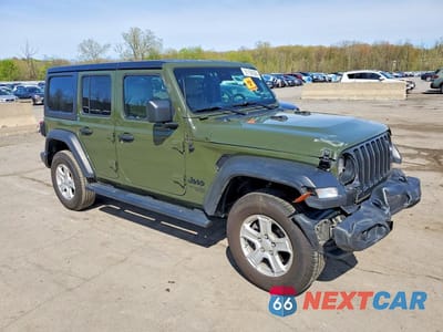 Czwarte zdjęcie samochodu z boku: 2021 JEEP WRANGLER UNLIMITED SPORT VIN:1C4HJXDG3MW813240 - miniatura