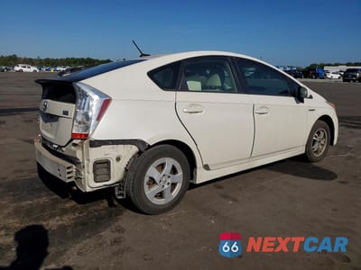 Trzecie zdjęcie samochodu z tyłu: 2010 TOYOTA PRIUS III VIN:JTDKN3DUXA0187483 - miniatura