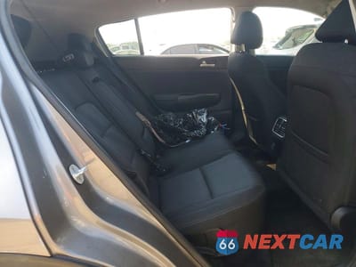 Zdjęcie 10 z 12 samochodu: 2017 KIA SPORTAGE LX VIN:KNDPMCAC1H7274324 - miniatura