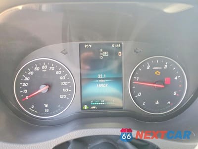 Zdjęcie 8 z 10 samochodu: 2024 MERCEDES-BENZ SPRINTER 2500 VIN:W1Y4KBHY1RT179769 - miniatura