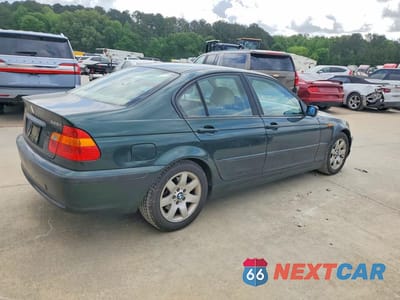 Trzecie zdjęcie samochodu z tyłu: 2003 BMW 325 I VIN:WBAEV33483PD57753 - miniatura