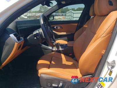 Zdjęcie 7 z 12 samochodu: 2023 BMW 330XI VIN:3MW89FF07P8D17208 - miniatura