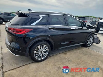 Trzecie zdjęcie samochodu z tyłu: 2025 INFINITI QX50 LUXE VIN:3PCAJ5BB6SF105742 - miniatura