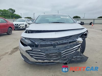 Piąte zdjęcie samochodu w środku: 2022 CHEVROLET MALIBU LT VIN:1G1ZD5ST9NF166658 - miniatura