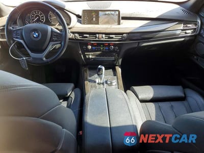 Zdjęcie 8 z 13 samochodu: 2017 BMW X5 SDRIVE35I VIN:5UXKR2C51H0U19776 - miniatura