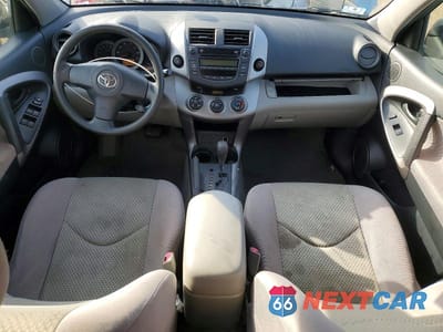 Zdjęcie 8 z 12 samochodu: 2008 TOYOTA RAV4 BASE VIN:JTMBD33VX86067641 - miniatura