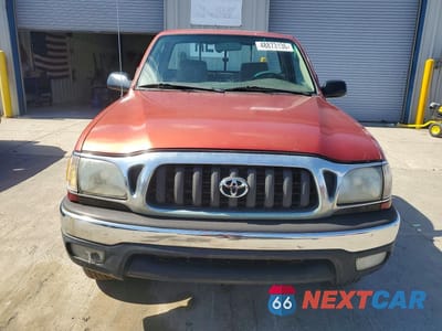 Piąte zdjęcie samochodu w środku: 2001 TOYOTA TACOMA BASE VIN:5TEPM62N91Z753123 - miniatura