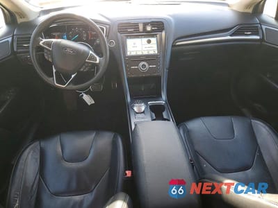 Zdjęcie 8 z 11 samochodu: 2018 FORD FUSION TITANIUM VIN:3FA6P0D9XJR161932 - miniatura