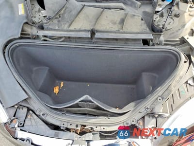 Zdjęcie 11 z 12 samochodu: 2016 TESLA MODEL S VIN:5YJSA1E25GF168444 - miniatura
