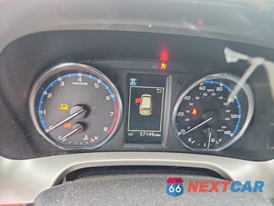 Zdjęcie 9 z 12 samochodu: 2016 TOYOTA RAV4 XLE VIN:JTMRFREVXGJ077882 - miniatura