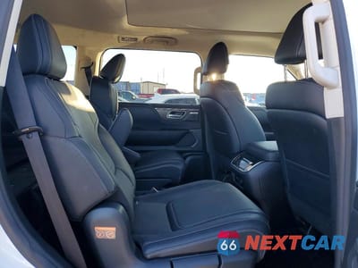 Zdjęcie 11 z 14 samochodu: 2025 INFINITI QX80 PURE VIN:JN8AZ3AA5S9000226 - miniatura