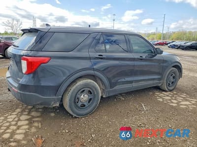 Trzecie zdjęcie samochodu z tyłu: 2020 FORD EXPLORER POLICE INTERCEPTOR VIN:1FM5K8AC5LGA03782 - miniatura