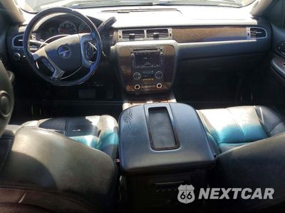 Zdjęcie 8 z 12 samochodu: 2008 GMC NEW SIERRA K1500 DENALI VIN:2GTEK638281152771 - miniatura