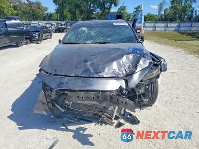Piąte zdjęcie samochodu w środku: 2023 MAZDA 3 VIN:JM1BPBJY5P1618519 - miniatura