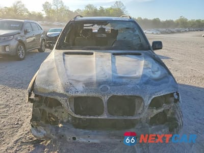 Piąte zdjęcie samochodu w środku: 2004 BMW X5 3.0I VIN:5UXFA135X4LU43022 - miniatura