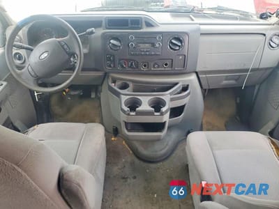 Zdjęcie 8 z 13 samochodu: 2013 FORD ECONOLINE E350 SUPER DUTY WAGON VIN:1FBNE3BLXDDA94598 - miniatura