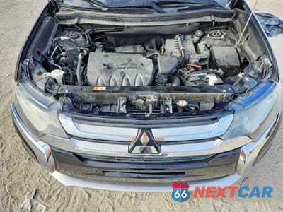 Zdjęcie 12 z 13 samochodu: 2018 MITSUBISHI OUTLANDER SE VIN:JA4AD3A33JJ000597 - miniatura