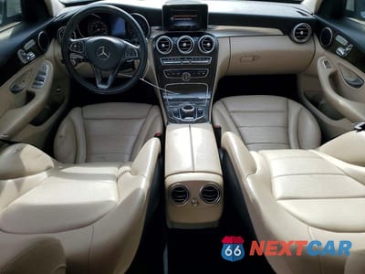 Zdjęcie 8 z 12 samochodu: 2017 MERCEDES-BENZ C 300 VIN:55SWF4JB4HU216204 - miniatura