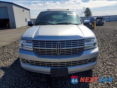 Piąte zdjęcie samochodu w środku: 2011 LINCOLN NAVIGATOR L VIN:5LMJJ3J57BEJ08076 - miniatura