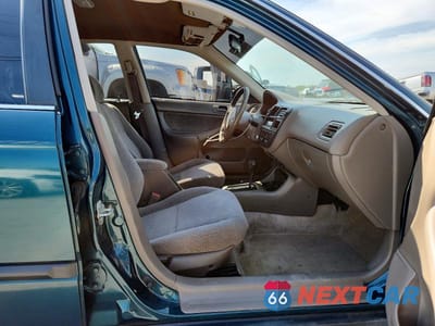 Zdjęcie 7 z 13 samochodu: 1998 HONDA CIVIC LX VIN:1HGEJ6673WL014168 - miniatura