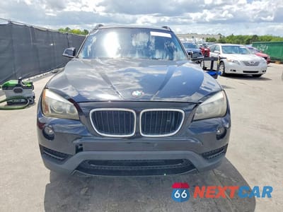 Piąte zdjęcie samochodu w środku: 2014 BMW X1 SDRIVE28I VIN:WBAVM1C52EVW51676 - miniatura