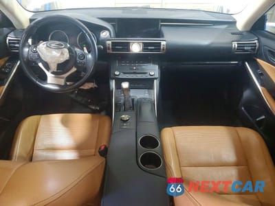Zdjęcie 8 z 12 samochodu: 2016 LEXUS IS 200T VIN:JTHBA1D20G5028982 - miniatura