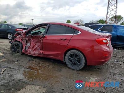 Drugie zdjęcie samochodu z przodu: 2017 CHEVROLET CRUZE LT VIN:1G1BE5SMXH7142469 - miniatura