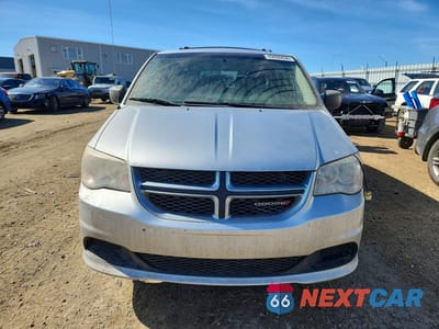 Piąte zdjęcie samochodu w środku: 2012 DODGE GRAND CARAVAN SE VIN:2C4RDGBG1CR347605 - miniatura