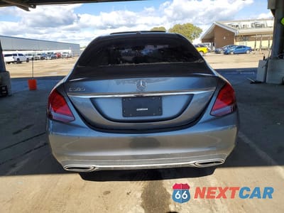 Zdjęcie 6 z 11 samochodu: 2019 MERCEDES-BENZ C 300 VIN:55SWF8DB1KU286799 - miniatura