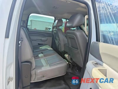 Zdjęcie 6 z 10 samochodu: 2013 CHEVROLET SILVERADO C3500 VIN:1GC4CZCG6DF232899 - miniatura