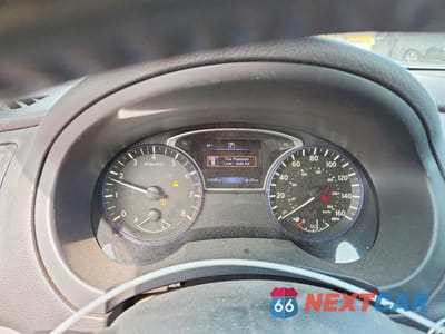 Zdjęcie 9 z 13 samochodu: 2016 NISSAN ALTIMA 2.5 SR VIN:1N4AL3AP6GN383003 - miniatura