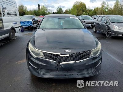 Piąte zdjęcie samochodu w środku: 2018 KIA OPTIMA LX VIN:5XXGT4L31JG194895 - miniatura