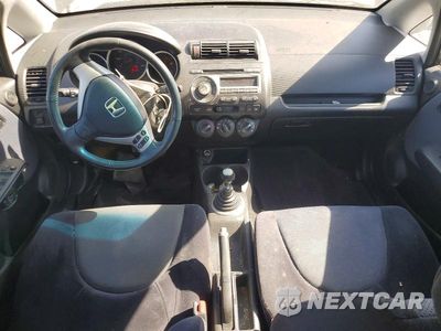 Zdjęcie 8 z 12 samochodu: 2007 HONDA FIT S VIN:JHMGD37607S059867 - miniatura