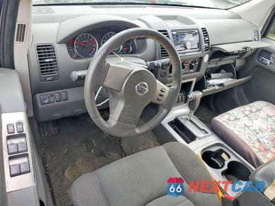 Zdjęcie 8 z 13 samochodu: 2006 NISSAN PATHFINDER S VIN:5N1AR18U16C661479 - miniatura